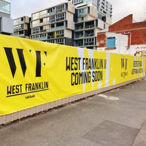 BANNERS_Mesh Banners-02