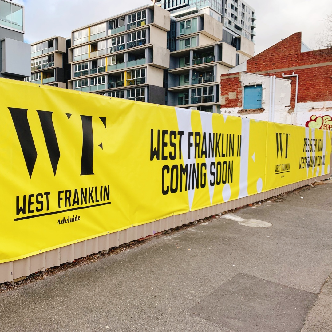 BANNERS_Mesh Banners-02