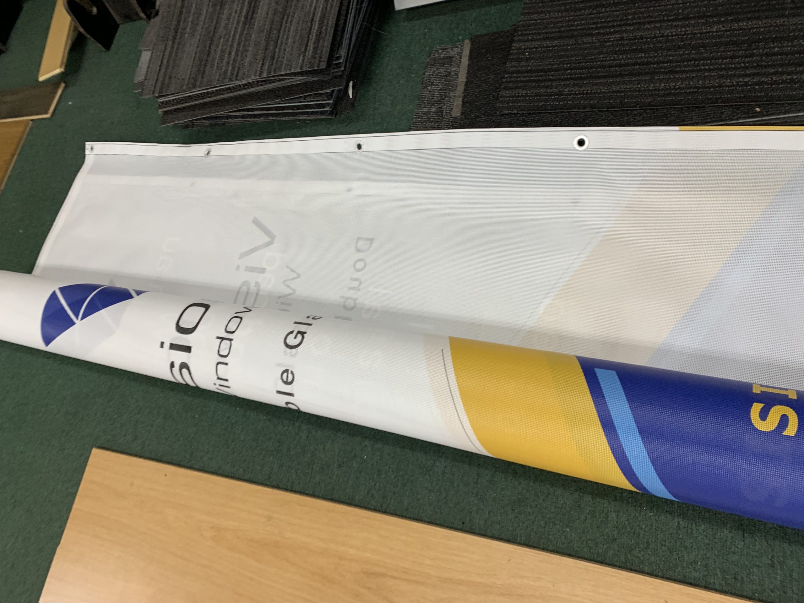 BANNERS_Mesh Banners-04